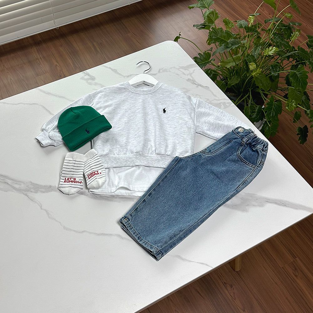 Basic sweatshirt