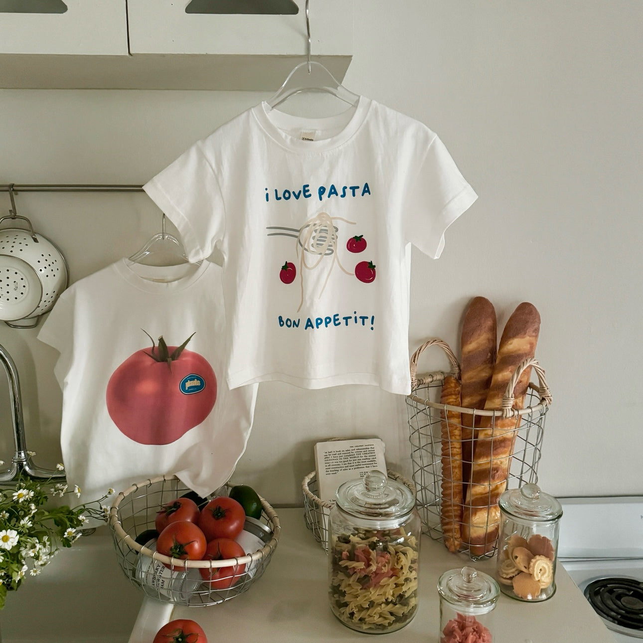 Pasta tee