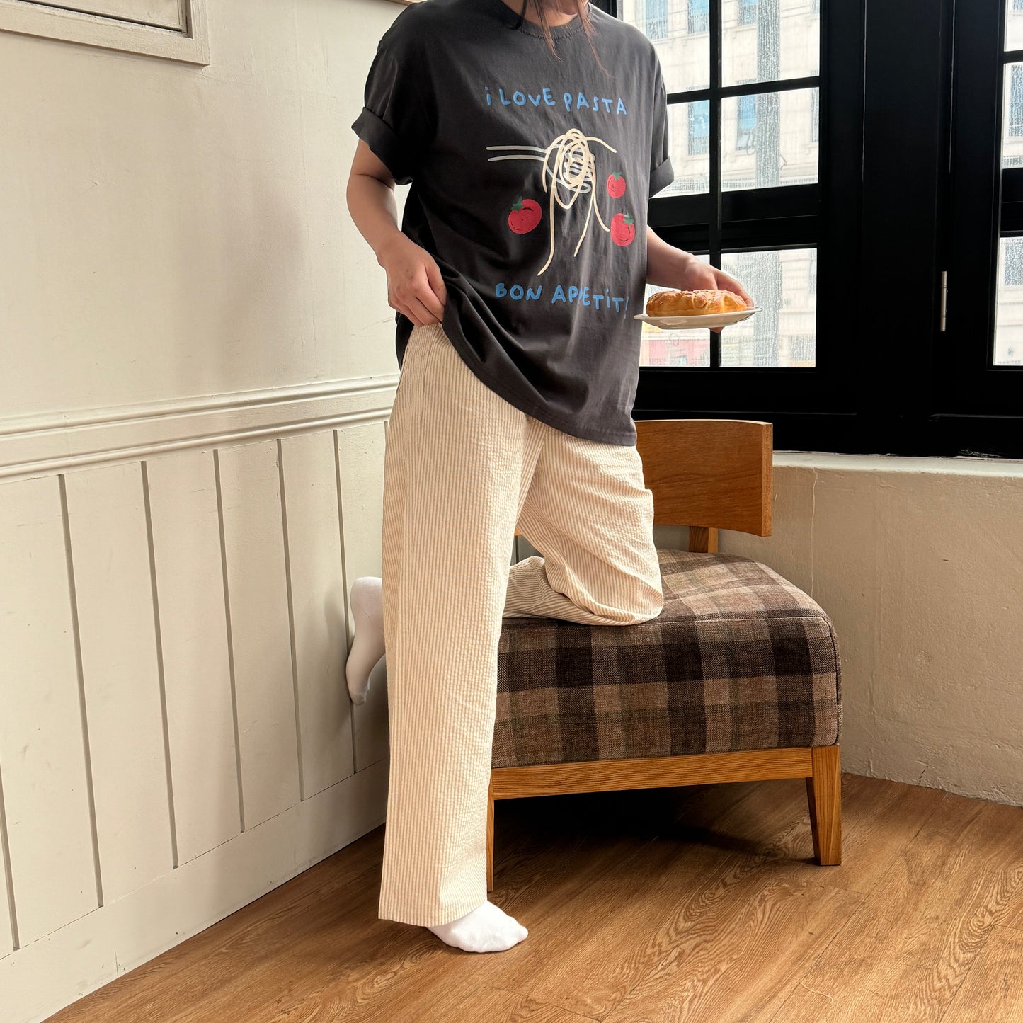 Pasta tee
