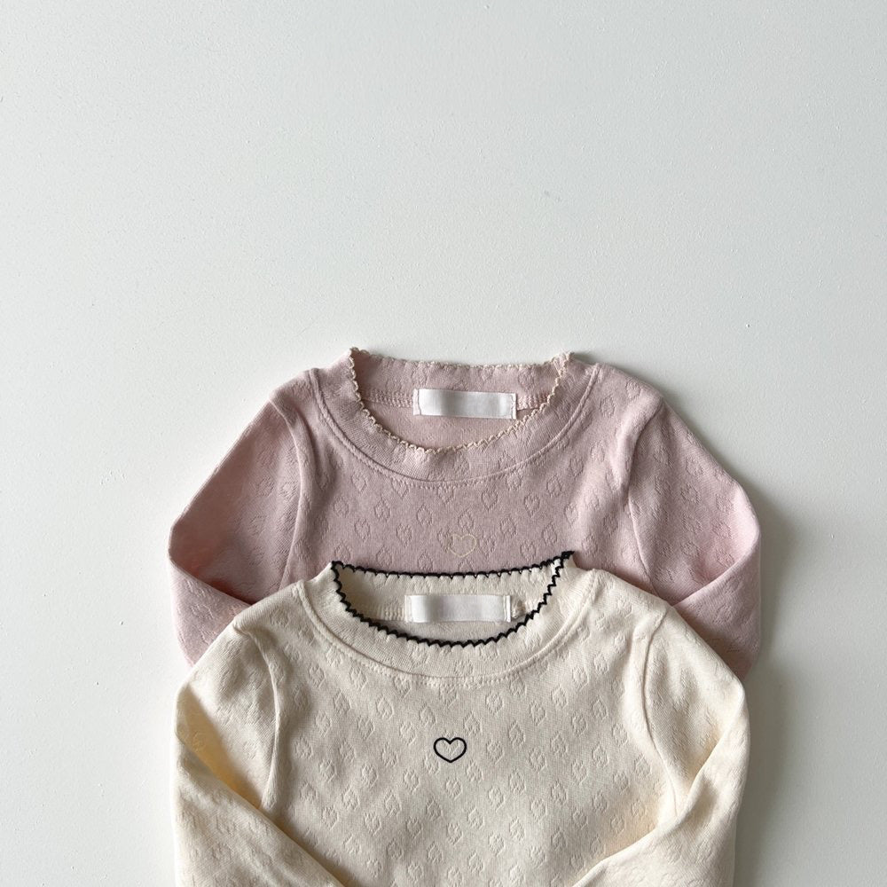 Heart eyelet tee