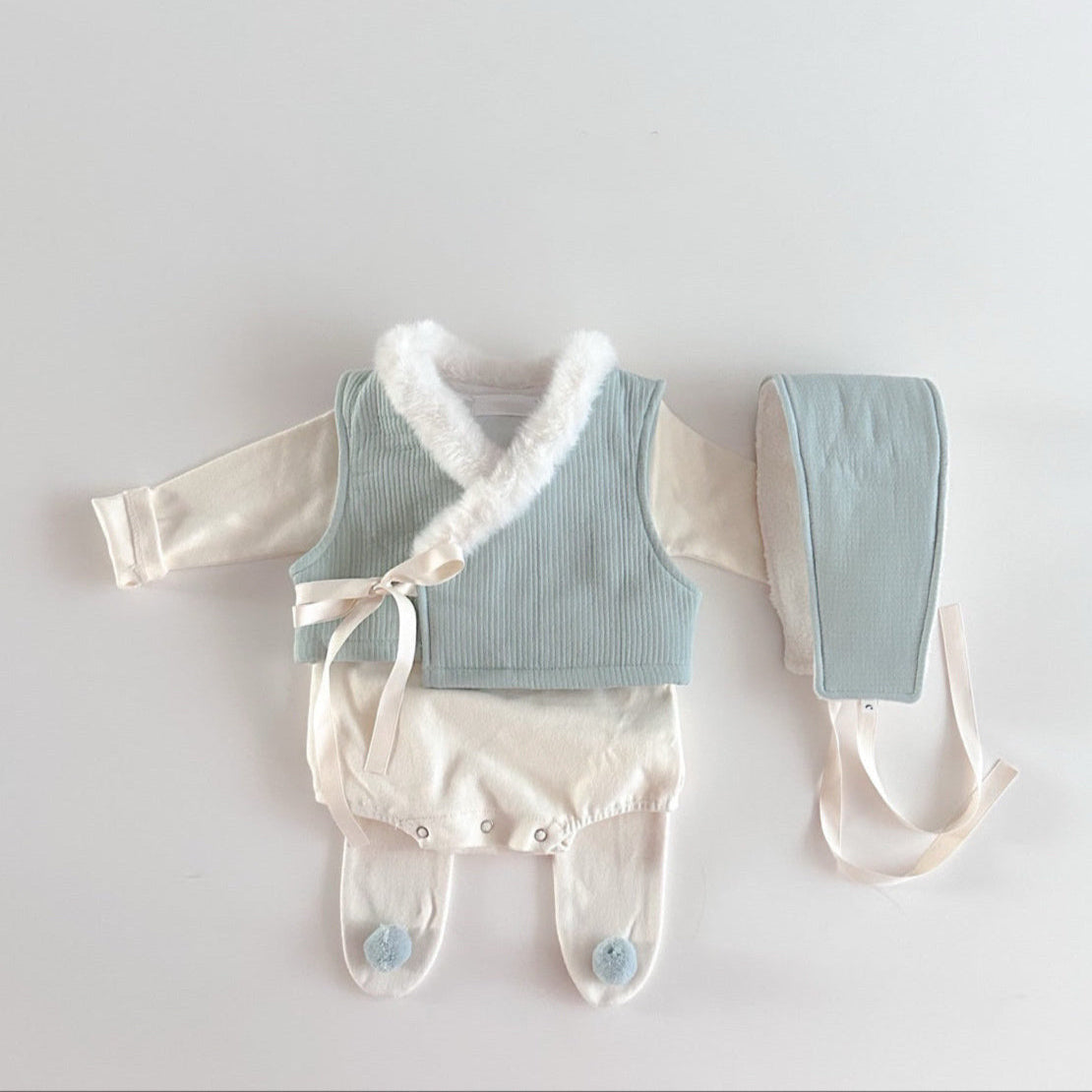 25' Baby boy hanbok