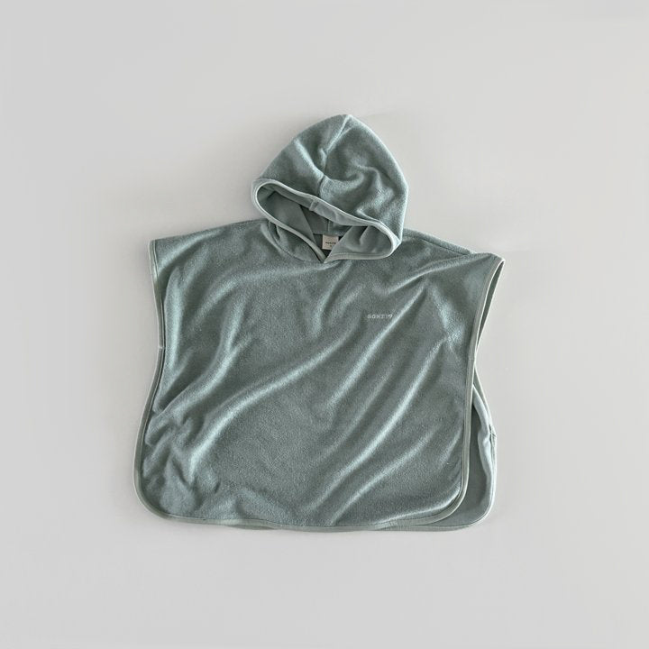 Beach towel pancho