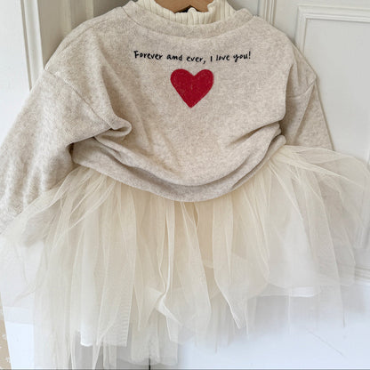 [PRE-ORDER] Heart Sweatshirt