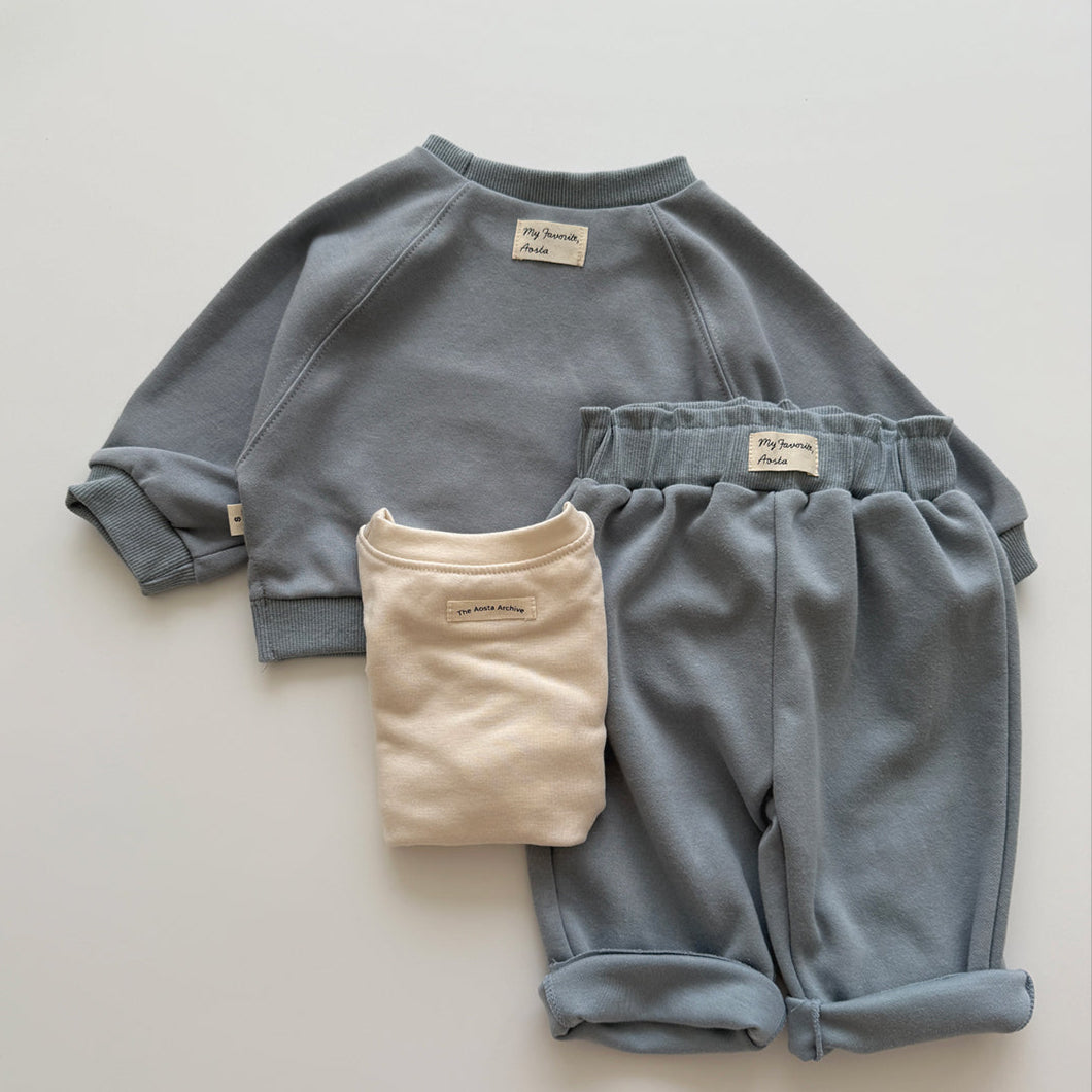 [PRE-ORDER] Favorite Sweatshirt