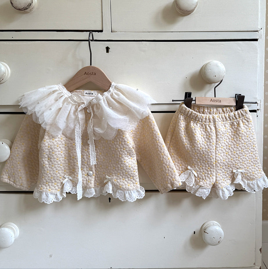 [PRE-ORDER] Merletta Lace Cape