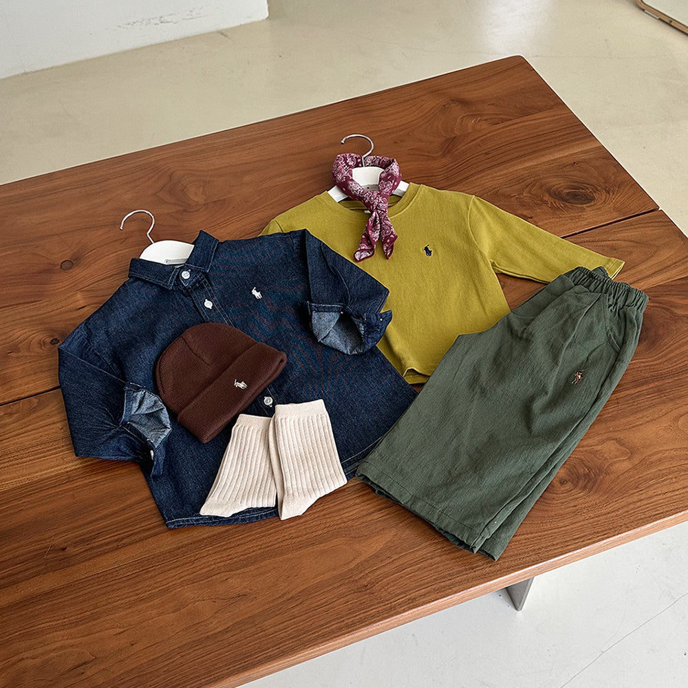 Basic long sleeve tee