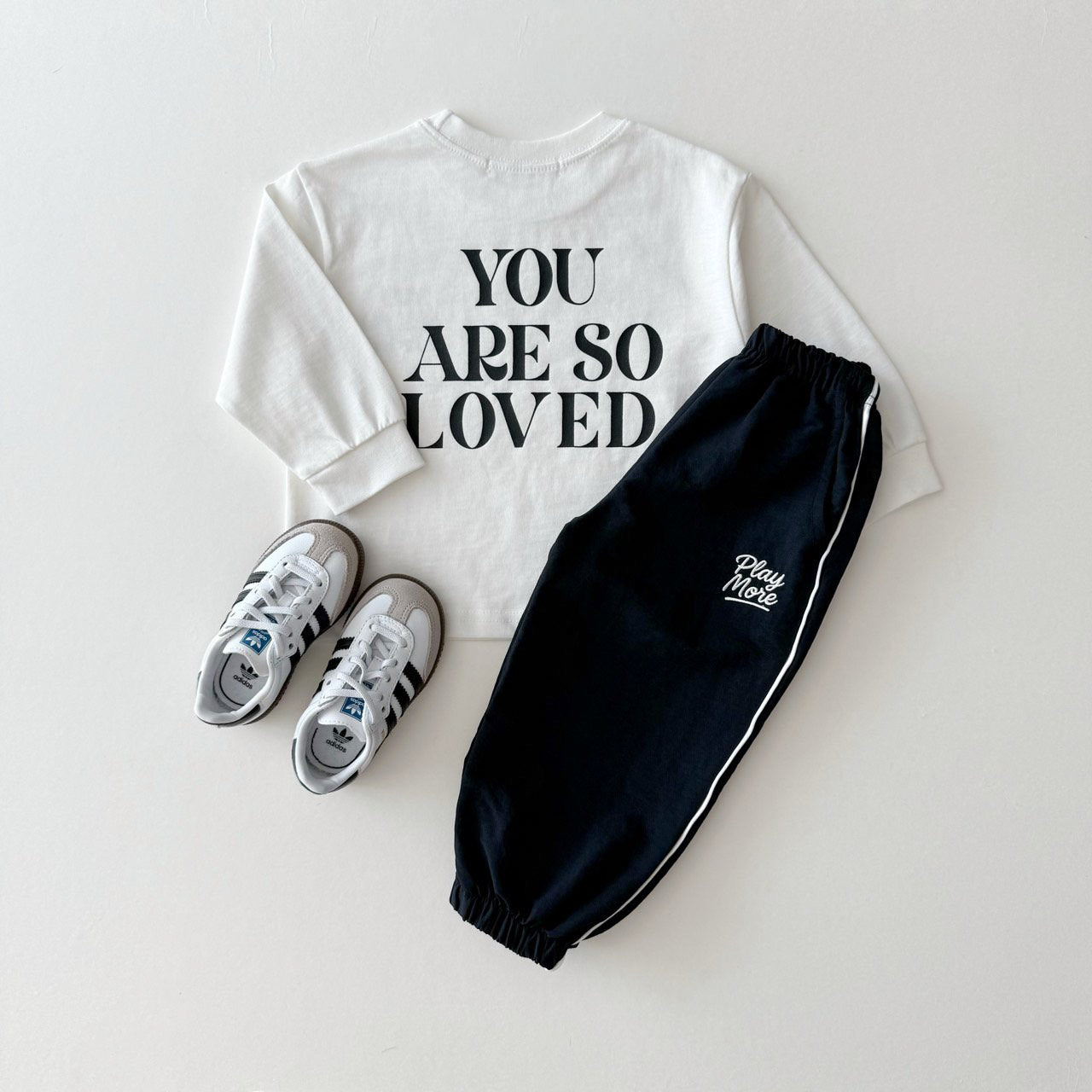 [PRE-ORDER] Play more jogger pants
