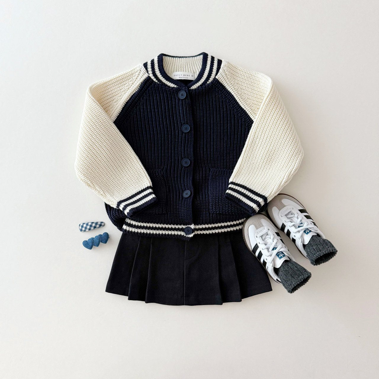 [PRE-ORDER] Varsity cardigan