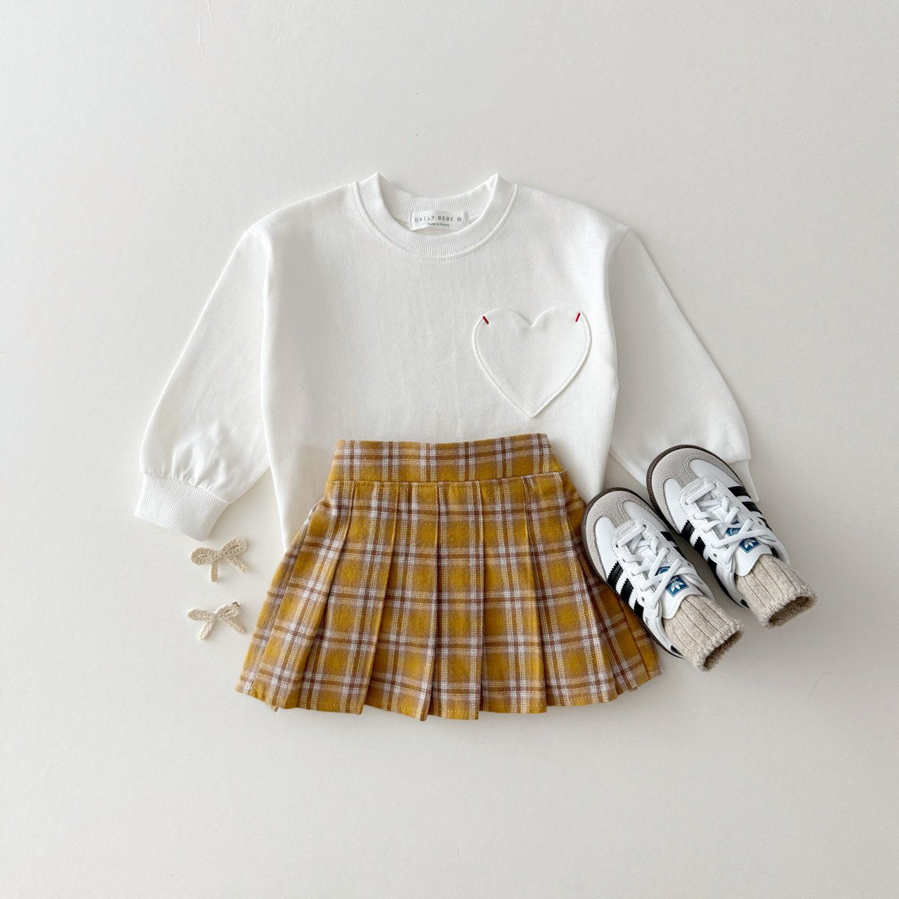 [PRE-ORDER] Heart pocket tee