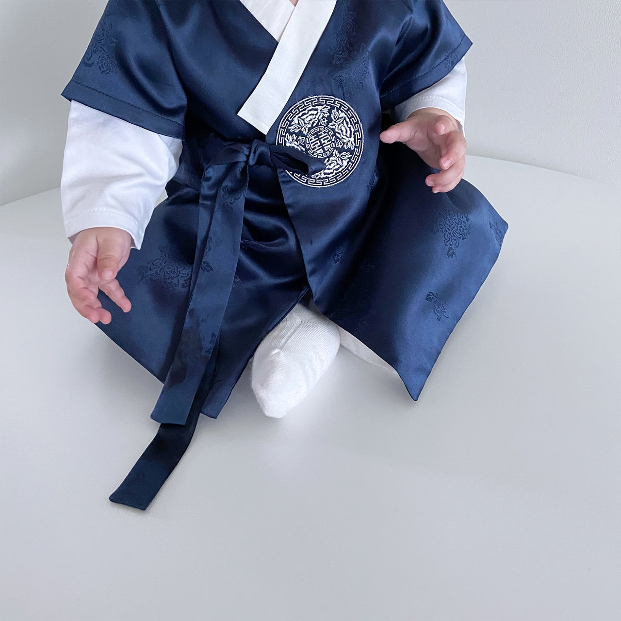 [PRE-ORDER] Royal hanbok set