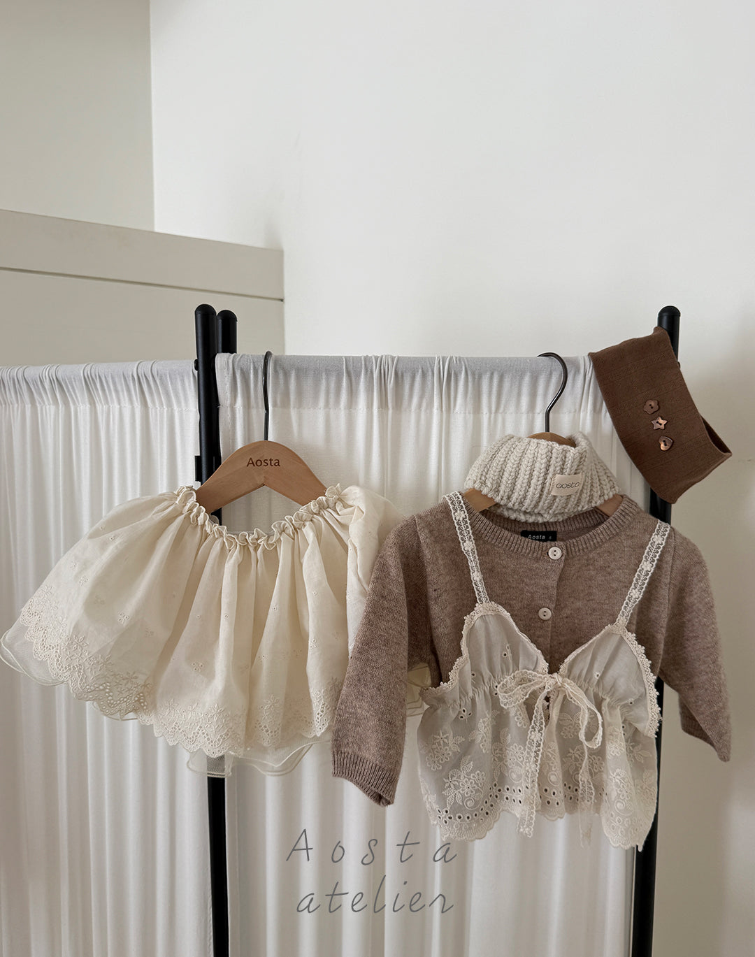 [PRE-ORDER] Fall Lace Skirt