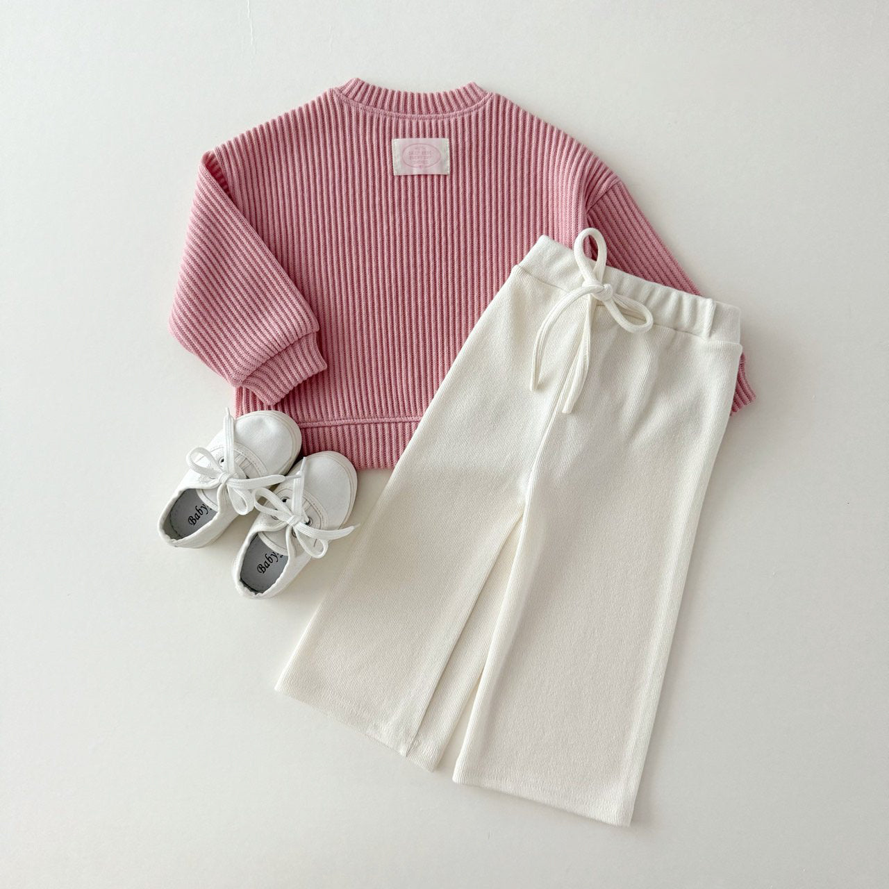 [PRE-ORDER] Ribbed knit sweatshirt