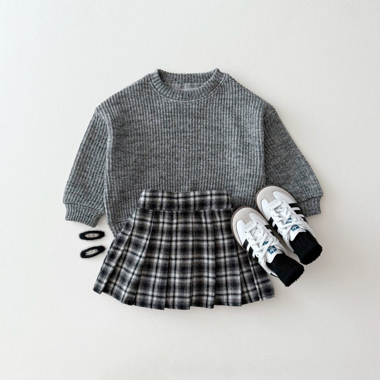 [PRE-ORDER] Ribbed knit sweatshirt