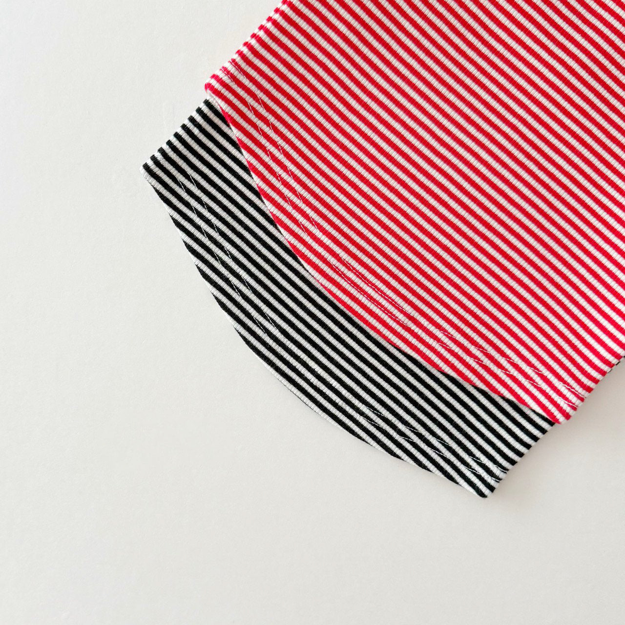 [PRE-ORDER] Striped cropped tee