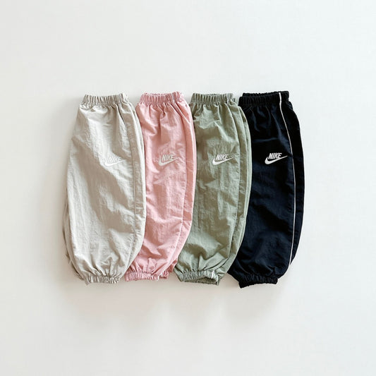 NK Crisp jogger pants