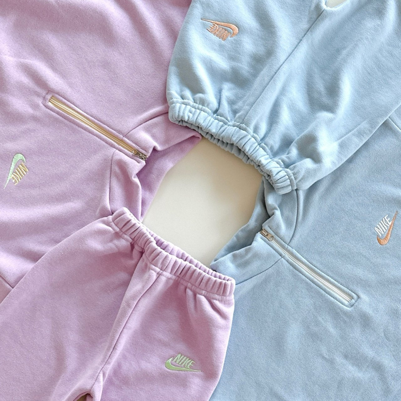 NK half zip-up set