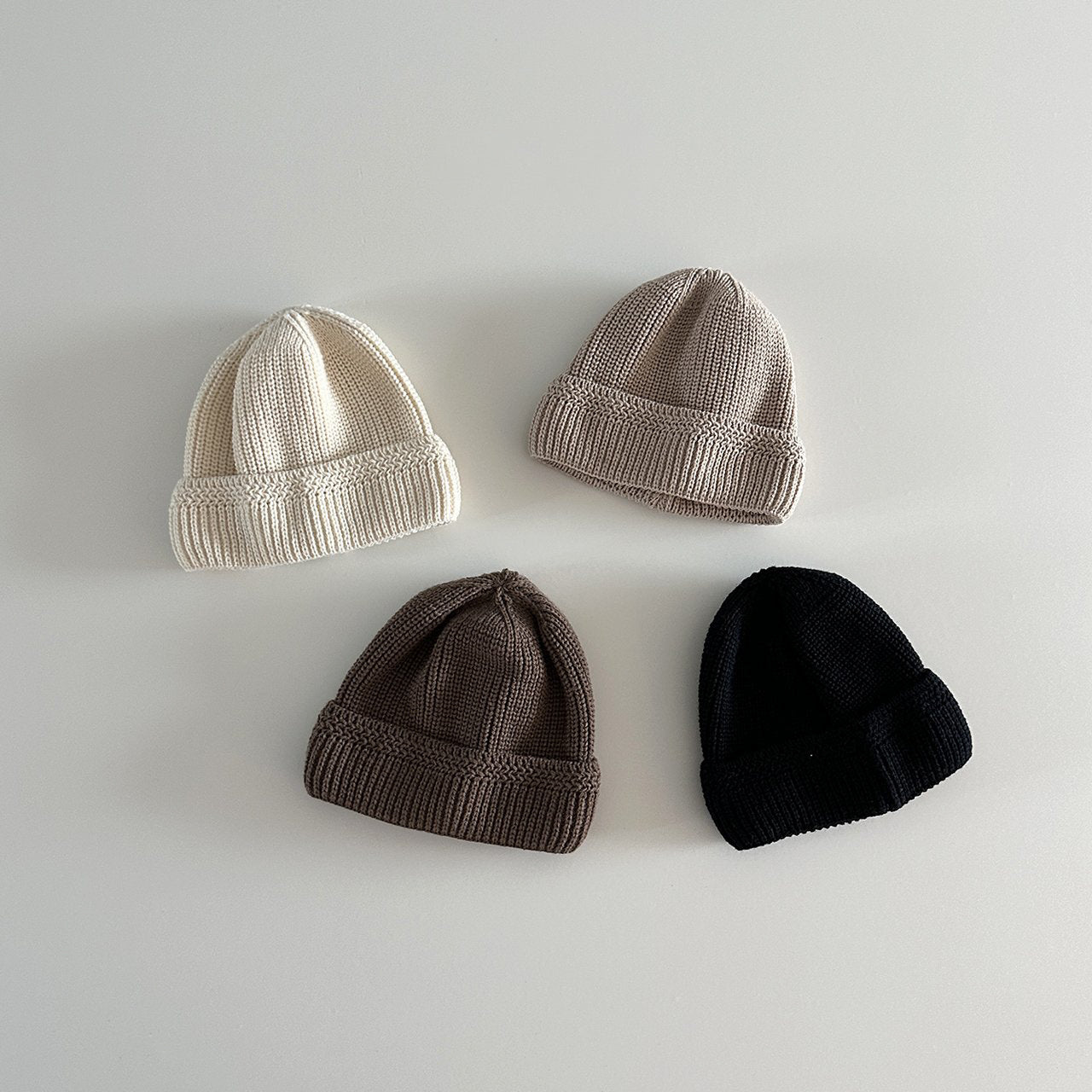 [PRE-ORDER] Short knit beanie