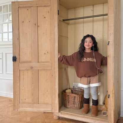 [PRE-ORDER] Yummy Sweatshirt