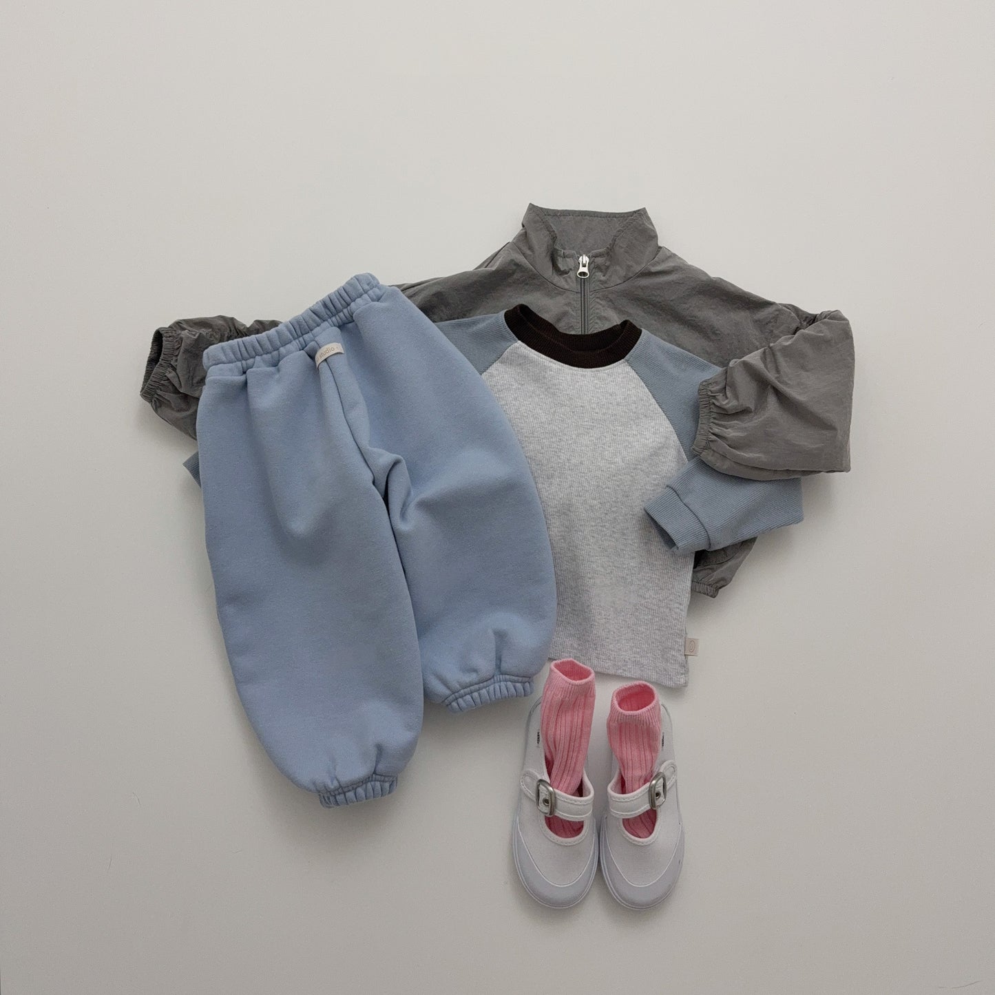 [PRE-ORDER] Sunshine Joggers