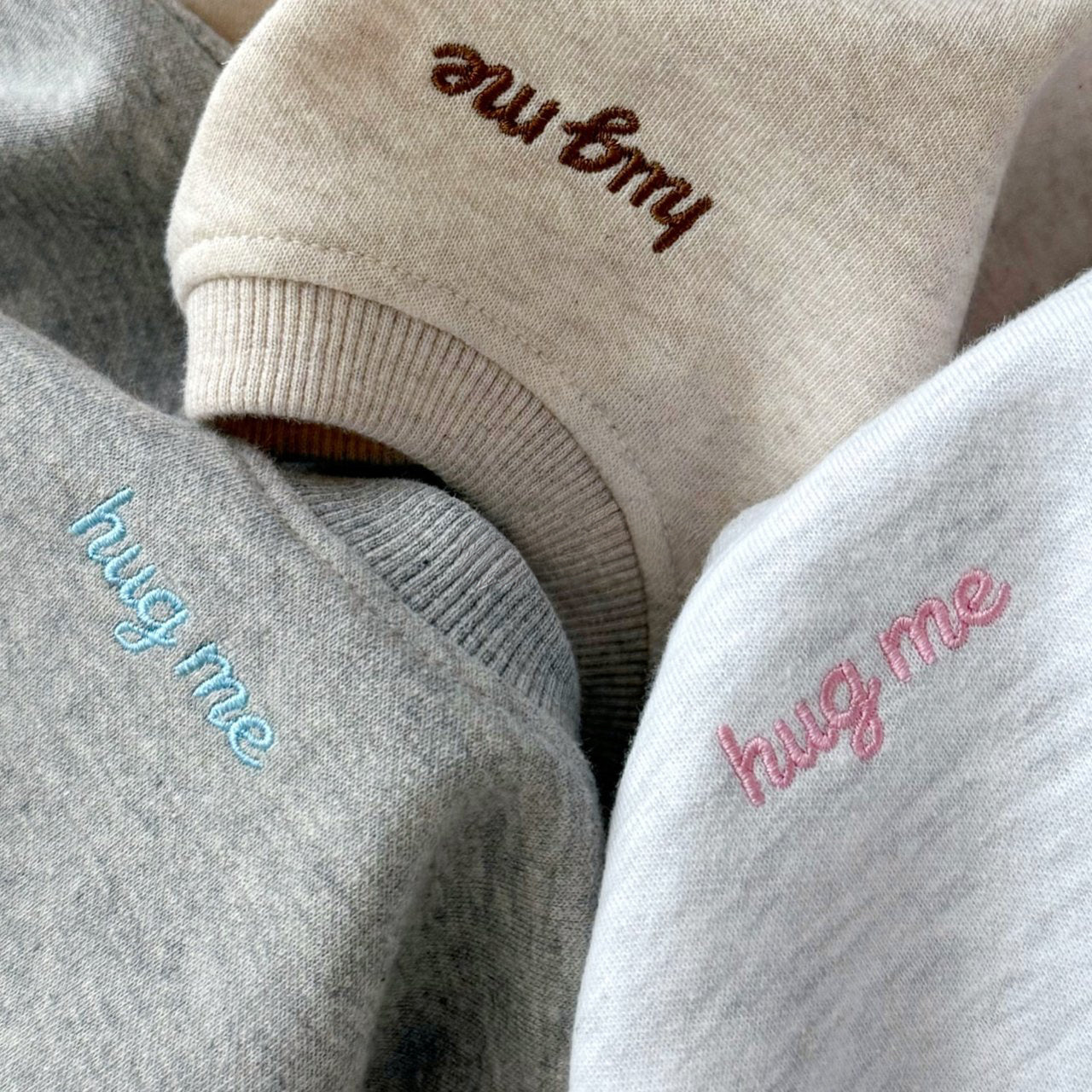 [PRE-ORDER] Hug me sweatshirt