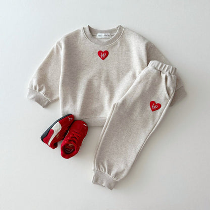 [PRE-ORDER] Love embroidery set