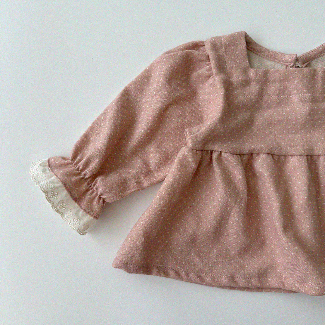 [PRE-ORDER] Milk dot blouse