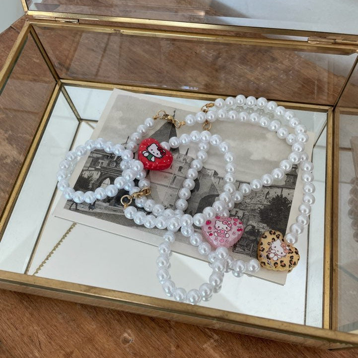 [PRE-ORDER] Heart Cat Necklace