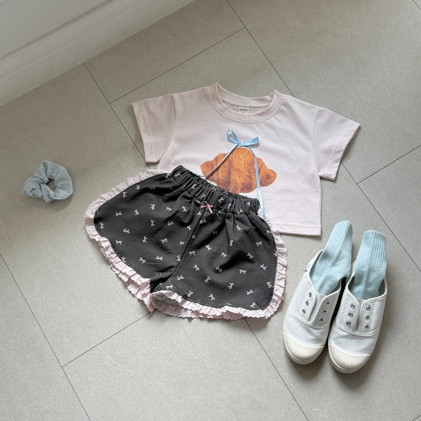 [PRE-ORDER] Lace ribbon shorts