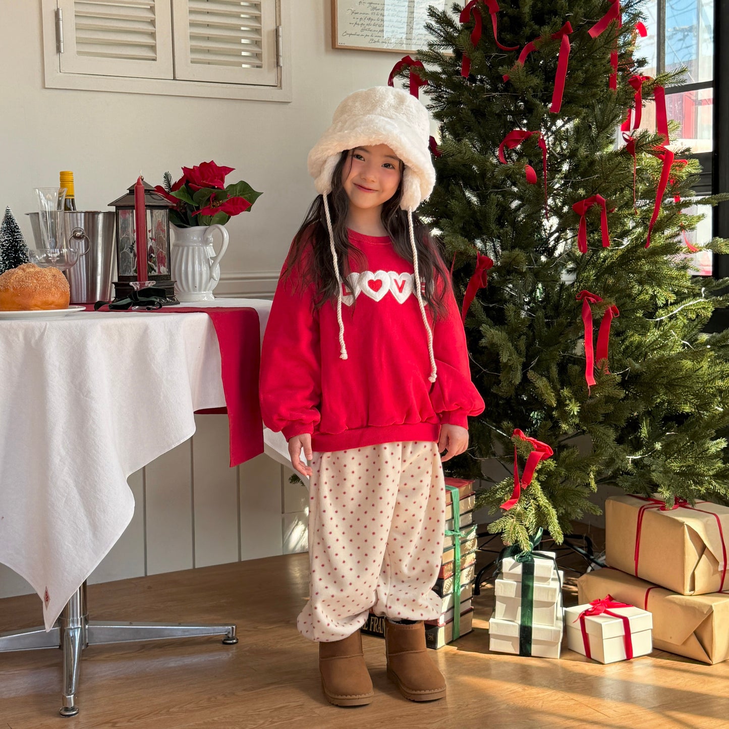 [PRE-ORDER] New Love Sweatshirt