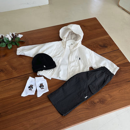 Windbreaker hoodie jacket