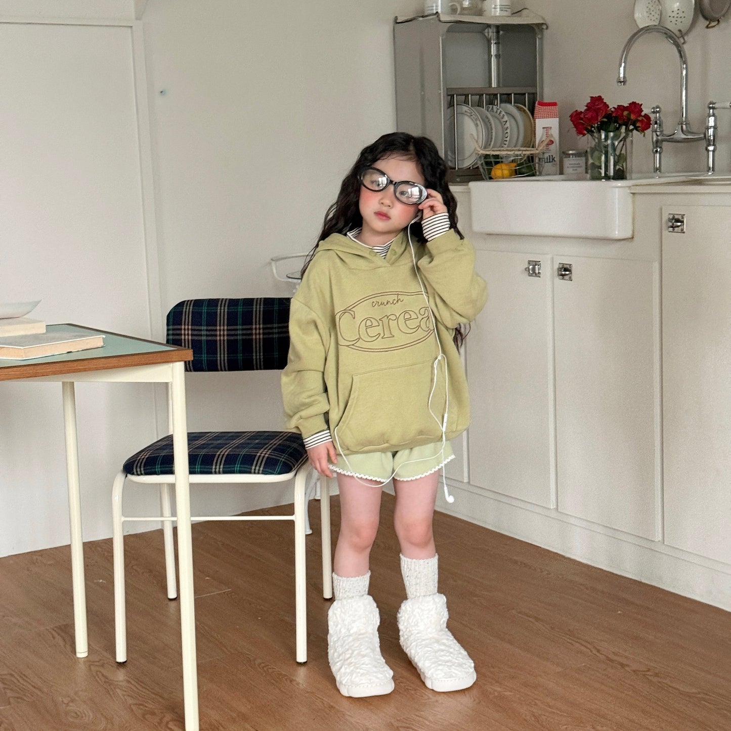 [PRE-ORDER] 1+1 Warm Turtle Tee