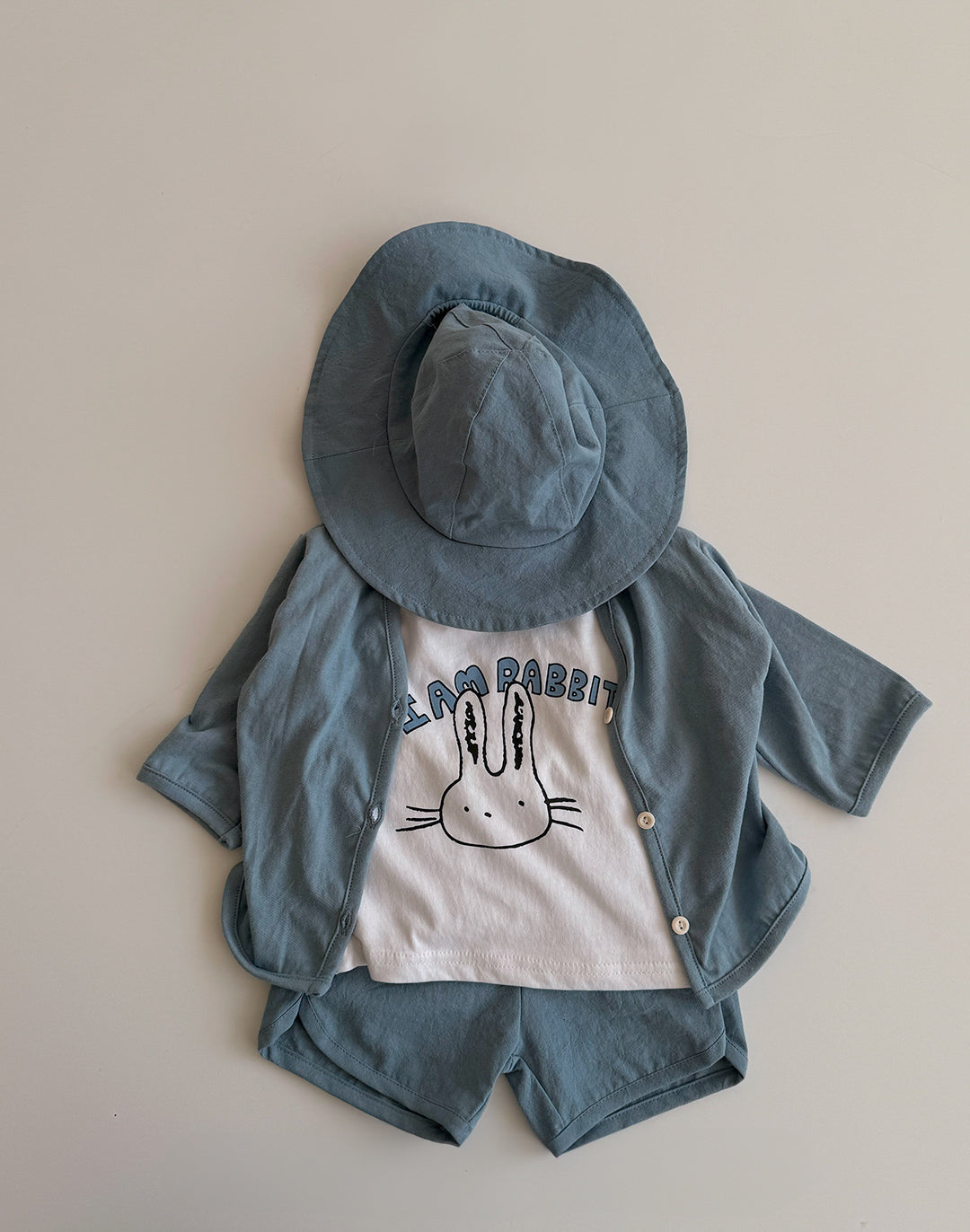 [PRE-ORDER] Rabbit t-shirt