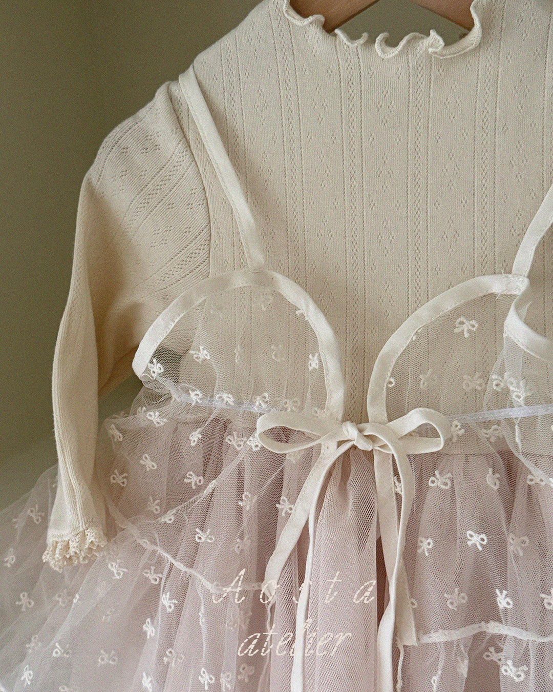 [PRE-ORDER] Lace Ribbon Open Dress