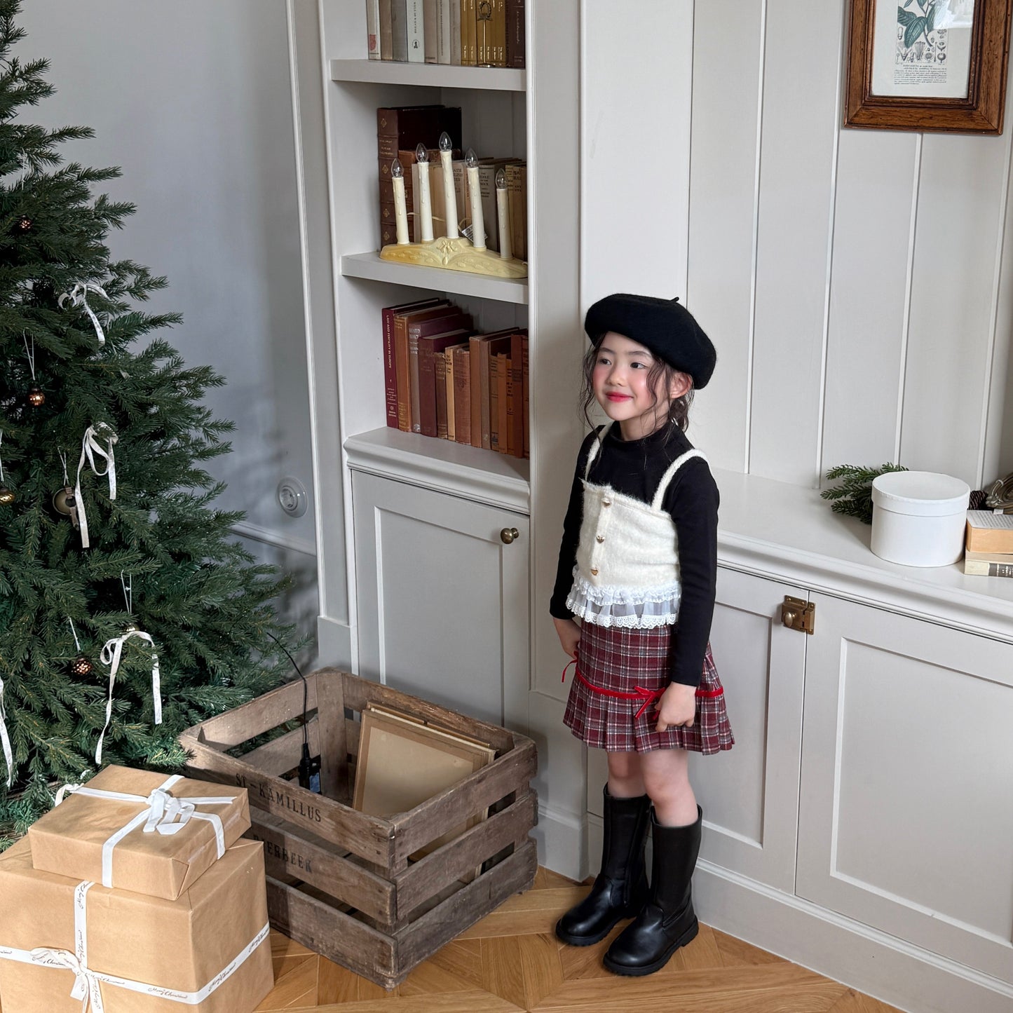 [PRE-ORDER] Luna Lace Vest