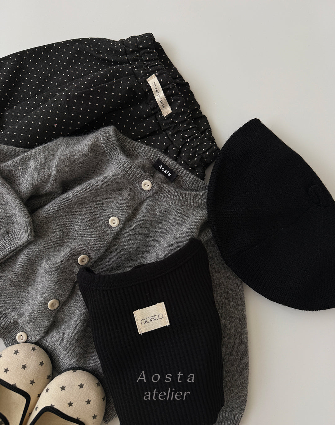 [PRE-ORDER] Knit cashmere cardigan