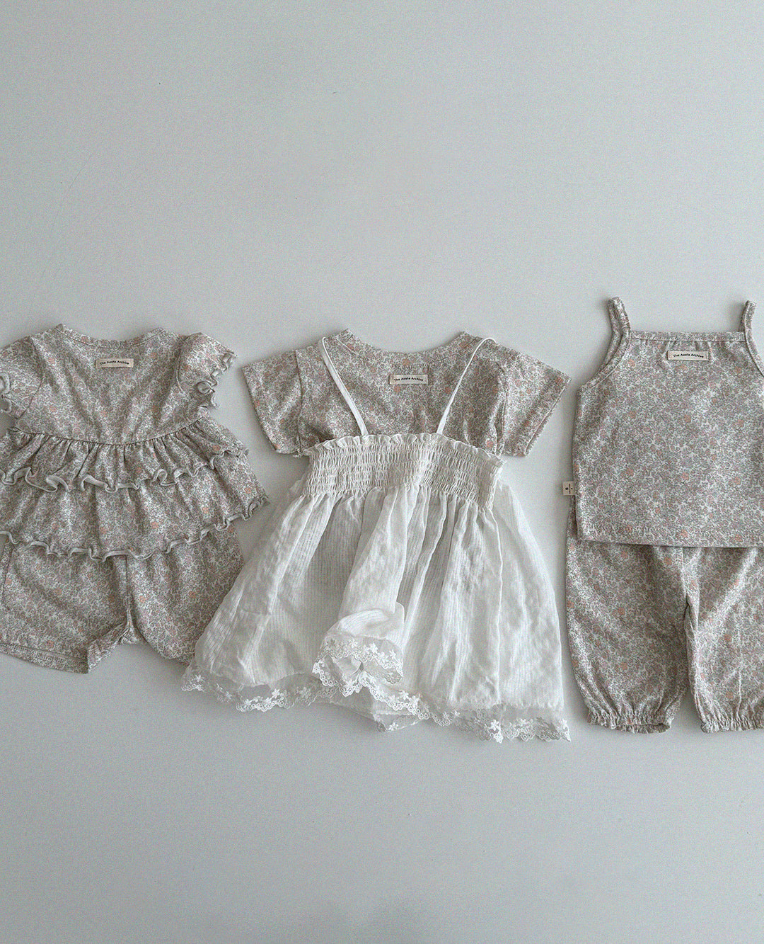 [PRE-ORDER] Linen frill blouse