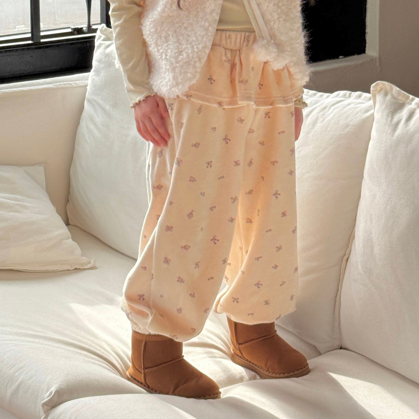 [PRE-ORDER] Vintage Flower Pants