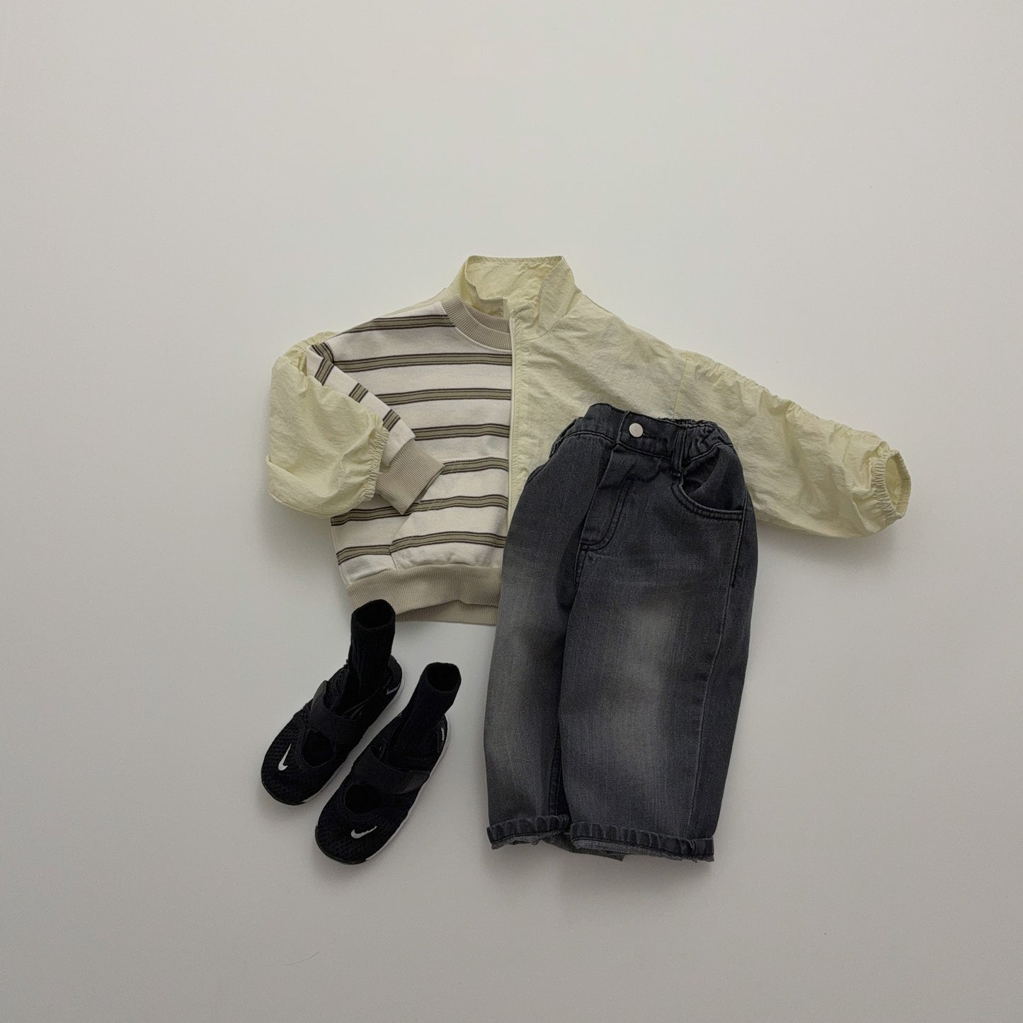 [PRE-ORDER] Cor Denim Pants