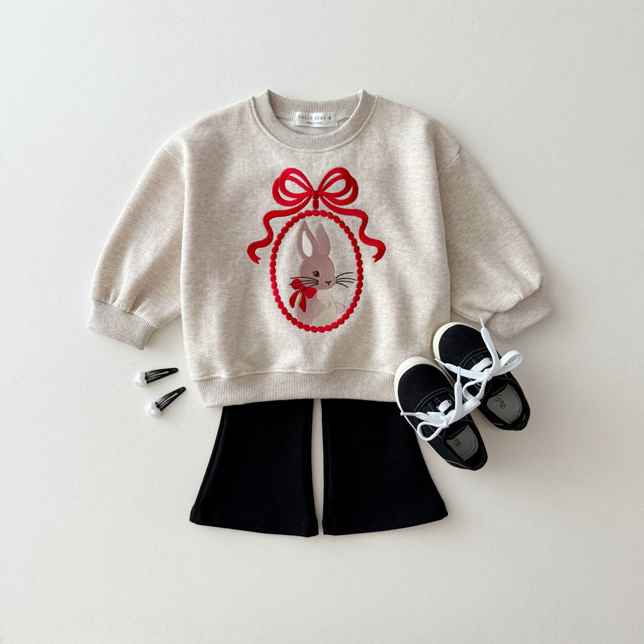 [PRE-ORDER] Bunny sweatshirt