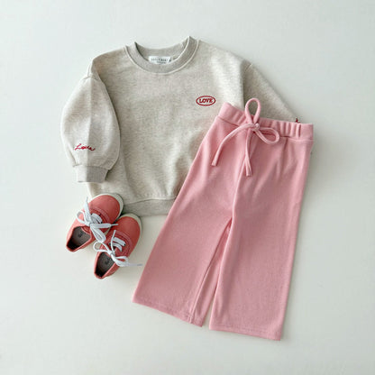 [PRE-ORDER] Love sweatshirt