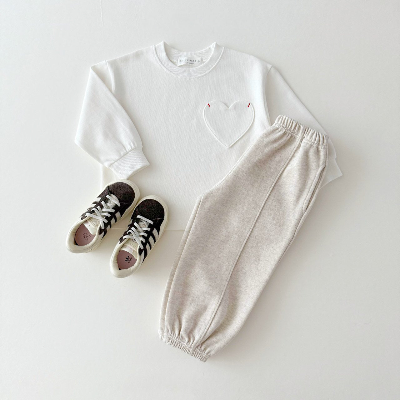 [PRE-ORDER] Heart pocket tee