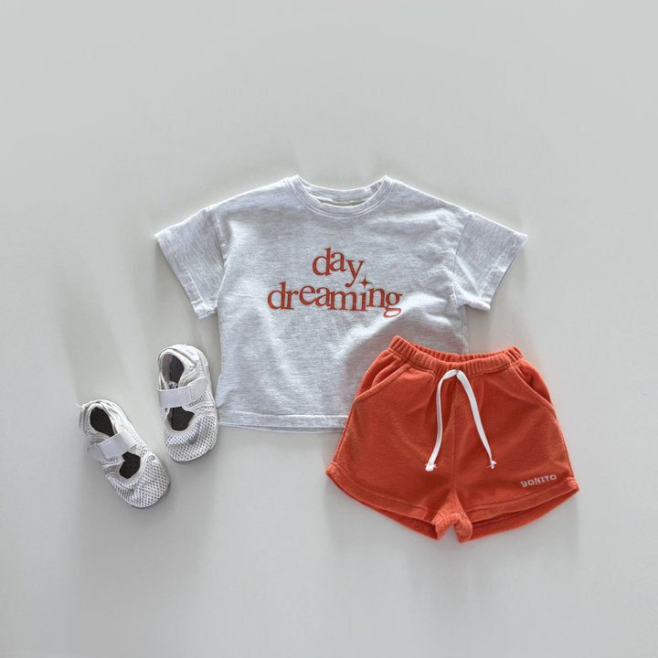 Day dreaming T-shirt [black XL]