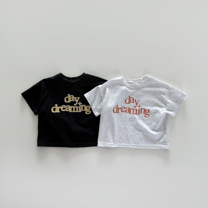 Day dreaming T-shirt [black XL]