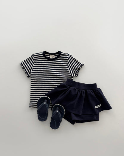 [PRE-ORDER] Bloom Eyelet Tee