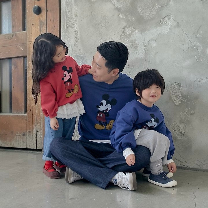 [PRE-ORDER] Vintage Mouse Sweatshirt