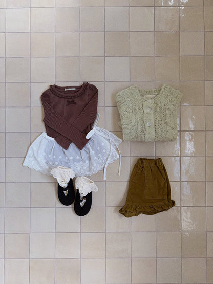 [PRE-ORDER] Eyelet Puff Tee
