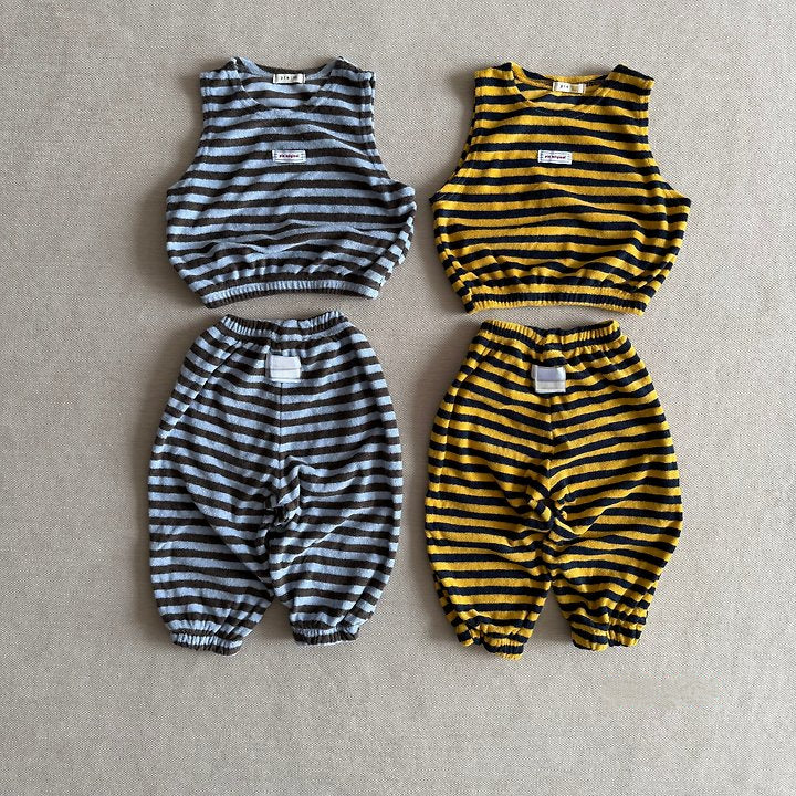 [PRE-ORDER] Honeybee Layered Vest