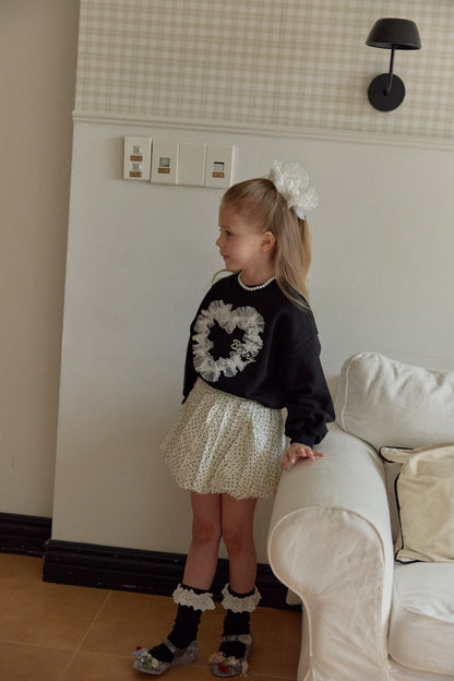 [PRE-ORDER] Soft Heart Sweatshirt