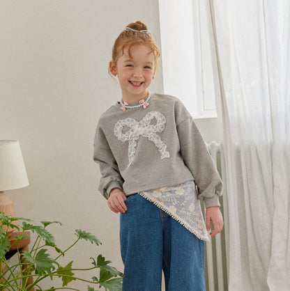 Sweet ribbon pearl sweatshirt [cream M]