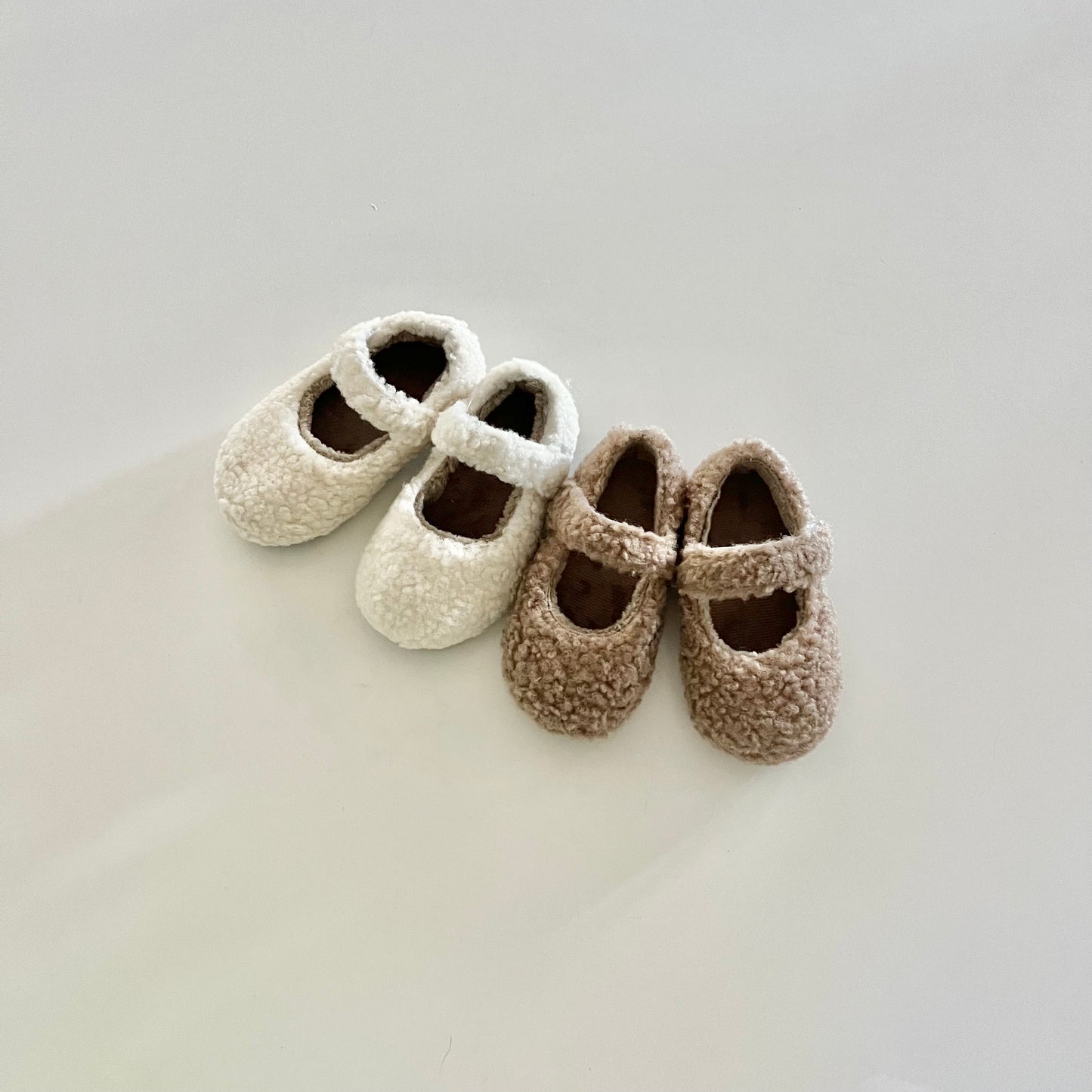 [PRE-ORDER] Sherpa Cozy Shoes